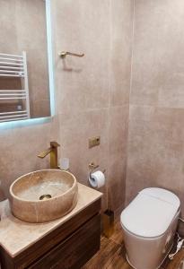Bright Modern Apartment in Green Complex Tbilisi Stay