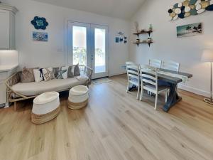 Buckin Beach House