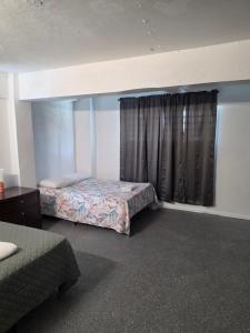 Affordable Stays at Quisqueya Room 6