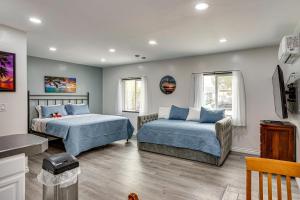 Central SoCal Hub! Studio Near Beach & Hospitals