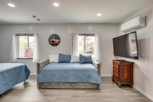Central SoCal Hub! Studio Near Beach & Hospitals