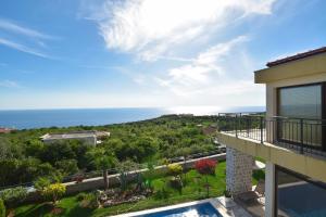 Vila sa bazenom Emar, Budva
