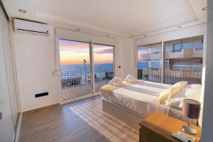Paradise on the seafront in Fuengirola