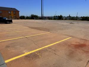 Econo Inn and suites