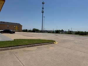 Econo Inn and suites