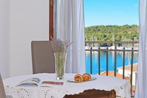 Apartments with panoramic views and a balcony perfect for enjoying the sunset