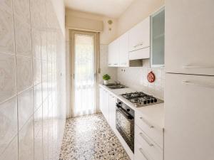 Villa with garden, close to the beach