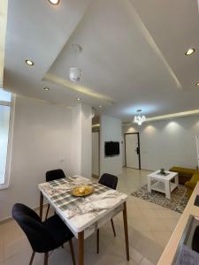 Sea Breeze Apartment
