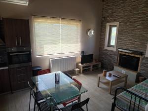 Reniza House 1