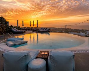 Aperanto Suites