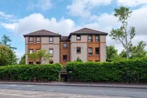 Spacious 2BR - Parking Near Edinburgh City Centre
