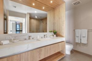 CRO-2401 Luxury Corner 2 Bedrooms in Downtown Miami
