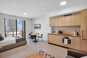 501-1800 Studio Ocean View Rooftop Pool & GYM