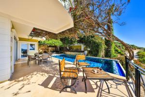 Villa Noyan Stunning Sea View