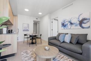 501-3510 Luxury Ocean View from Balcony Rooftop Pool & GYM