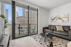501 First Luxury Corner 1BR1BA Rooftop Pool & GYM 501-908