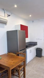 Élégant T2 moderne Climatisé Cuisine ouverte