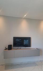 JC5 Elegante Monoambiente Acogedor
