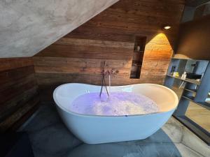 Appartement der Extraklasse mit Whirlpool