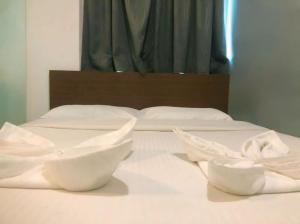 7 Hotel