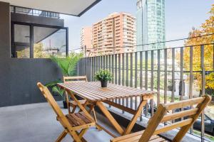 1BR for 3 Las Condes Near Metro Magallanes