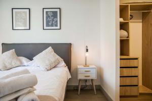 1BR for 3 Las Condes Near Metro Magallanes
