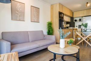 Chic Las Condes Apt Balcony & Pool Access