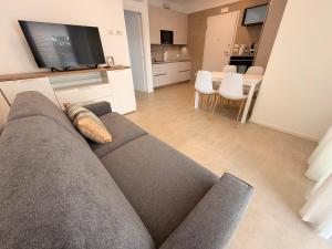 Piscina Fronte Mare & Terrazza - JL Blue Apartments