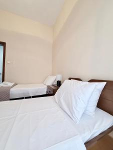 NEOMA Sarandë Modern Stay in the City Center