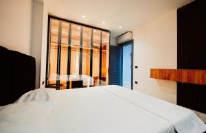 Modern apartment in Dhermi