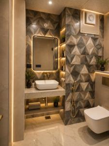 Hotel Zed Near IGI Airport