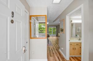 Relaxing Studio Sleeps 4 Near Golf & Douglas Lake