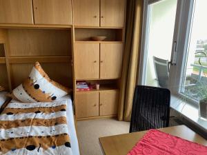 Apt 37 II - South side