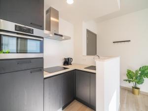 Lively City Base for 8 in Antwerp