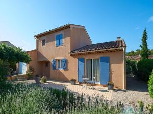 Friendly Villa Escape