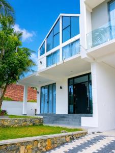 Ceylon Luxury Villa Mirissa With Private Pool