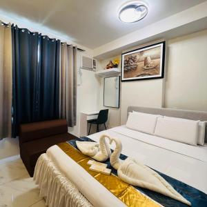 Cedrics Place, Casa Mira Towers Guadalupe T1