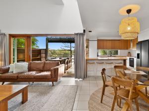 Twin Waters 3 Bedroom Lake View Villa