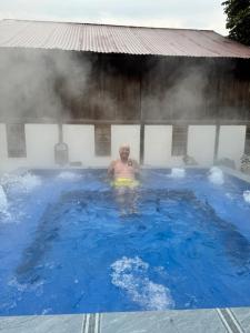 Suối khoáng nóng Ngọc Chiến - Bản Lướt Homestay