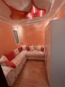 Chic, quiet, cozy pink apartment near Marjane