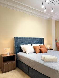 Center 3BR apartment families