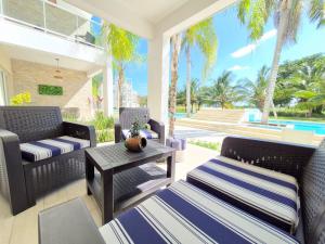 Pool & Golf View Condo Inside Hard Rock Area