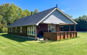 4 Bedroom Gorgeous Home In Farsø