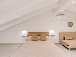 Attic studio, with air conditioning img12
