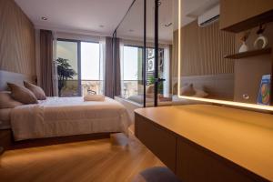 1BD skyline boutique apartment