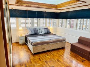 LetStay Near Okada Manila 3BR Condo 366 Sqm