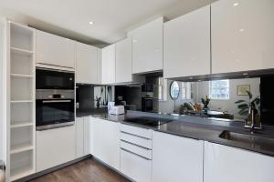 Second Storey at Kew - LN KEW 30