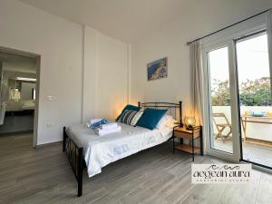 Aegean Aura Santorini Studio