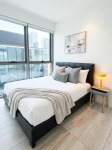 Central 3BR Apt near Darling Harbour & Chinatown
