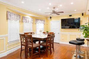 Spacious 5BR Single house near BostonFree parking 47